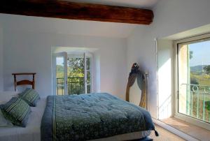 Maisons de vacances Authentique mas provencal avec piscine : photos des chambres