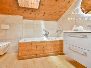Chalets Chalet 5 chambres au pied des pistes, ideal pour ski et velo tourisme! - FR-1-391-24 : photos des chambres