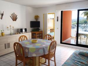 Studio cabine 4 pers près de la plage avec parking à Argelès-sur-Mer - FR-1-388-17