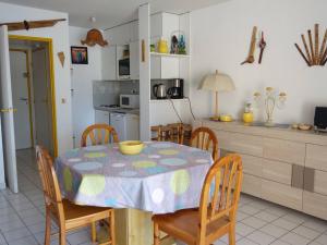 Studio cabine 4 pers près de la plage avec parking à Argelès-sur-Mer - FR-1-388-17