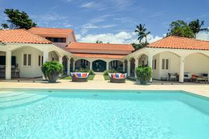 Cacique 13, Ocean View and Golf Course