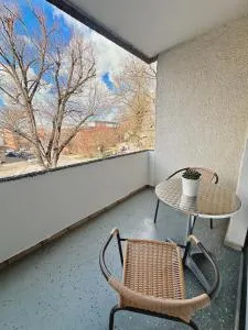 Messe Home - 黑明根