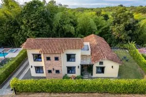 Fincas Panaca H10 - Luxury Villa with Pool & Jacuzzi - Puerto Valle