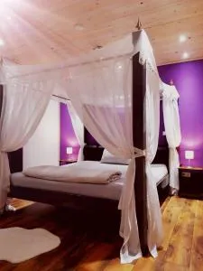 Romantisches Cottage in Gründau - Historisches Ferienhaus mit Privatem Check-In - 比丁根