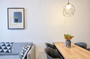 Brick and Birch Apartments