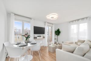 Appartements VILLA RENAISSANCE II - Somptueux deux pieces - Monaco - Parking Gratuit : photos des chambres
