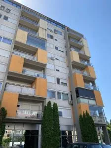 Esmeral Residence - Banpotoc