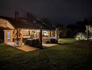 Pavilion park - Pulligny