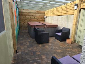Eden Rose Cottage hot-tub jacuzzi morecambe-bay