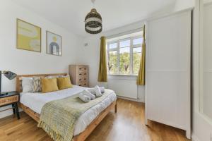 Stylish Modern 2 Bed in Central