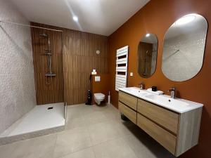 E1 Reton magnifique T3 RDC terrasse et jacuzzi