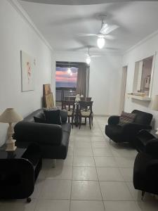 Top 30 - Apartamento em frente a praia da Barra