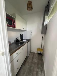 Studio et terrasse près de Paris