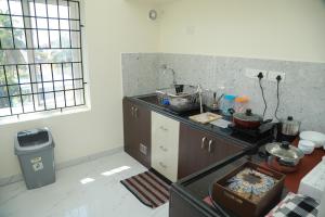 Happy Serviced Apartments