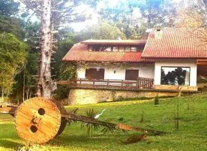 Casa na Arvore para 12 pessoas com 2 banheiras - 卡曼杜卡亚