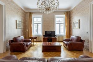 Summit Sanctuary Apartment