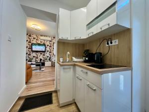 Great Forest Chill Apartment Three