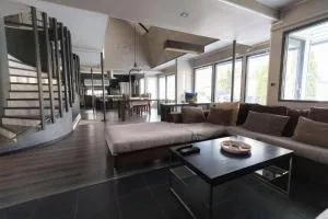 La Casa 300m2, 3-floor, AC, Billiards & Cinema - 拉彭兰塔