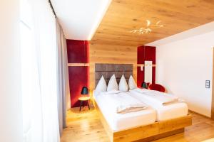 Superior Triple Room room in Hotel Hirsch