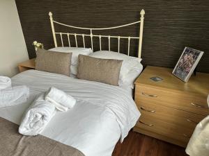 Cosy 2-Bed Retreat in Hampstead
