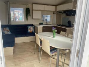 Campings Les pieds dans l eau : photos des chambres