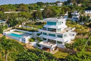 5 mins from beach, Hilltop villa with pool - La Pared