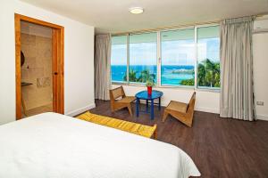 5 mins from beach, Hilltop villa with pool