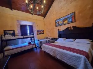 Hotel California - Chimaltenango