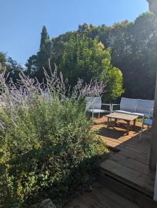 Maisons de vacances Cottage with Natural Pool : photos des chambres