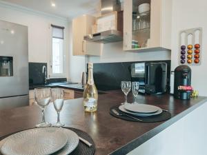 Appartements Magnifique appartement le Cannet,Cannes, Parking, Wifi : photos des chambres