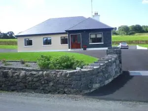 m050 Tower View House - Ballintober