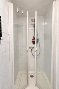 Appartements EDEN l Jardin, Bbq, Duplex l Parking Gratuit & Super Wifi l Vue Panoramique Sainte-Victoire : photos des chambres