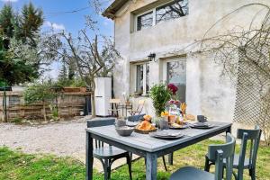 Appartements EDEN l Jardin, Bbq, Duplex l Parking Gratuit & Super Wifi l Vue Panoramique Sainte-Victoire : photos des chambres