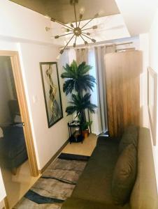 1BR with balcony Condotel in MOA Complex, Entertainment City, near NAIA, free wifi, netflix