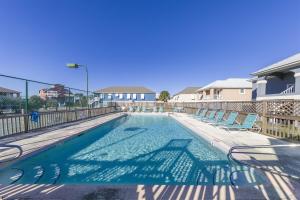 Gulf Shores Haven Pools Tent Tiki Bar Games Pool Table Early Checkin