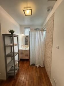 Appartements ARAGO1 - Appartement Tours centre sur jardin : photos des chambres