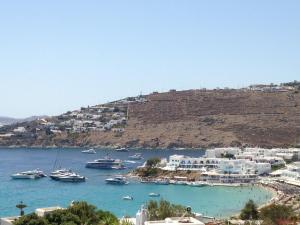 Seethrough Mykonos Suites Myconos Greece