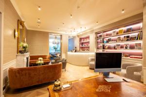 Hotels Hotel Residence Foch : photos des chambres