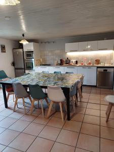 Maisons de vacances Gite les Granges dans ferme provencale. 14 pers : photos des chambres