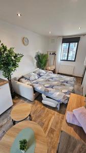 Appartements comfortable studio in Bezons : photos des chambres