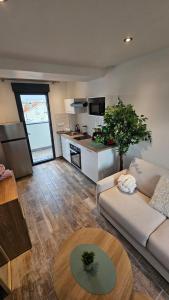 Appartements comfortable studio in Bezons : photos des chambres