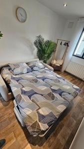 Appartements comfortable studio in Bezons : Appartement 1 Chambre