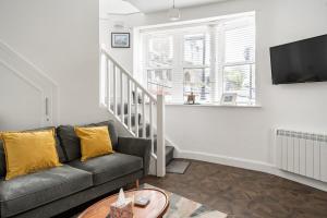 1 Cathedral Place - Cathedral Townhouses Cobh