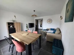 Appartement climatisé 4 personnes - 锡斯特龙