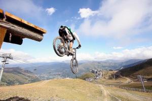 Appartements Saint Lary au pied des pistes alt 1700m : photos des chambres