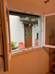 Sufiko Studios - Drosia