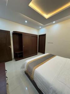 شققة مفروشة