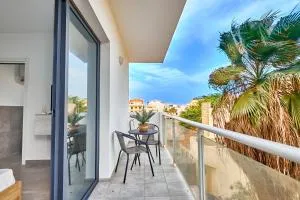 Jo Sal Studio beach front - Palmeira