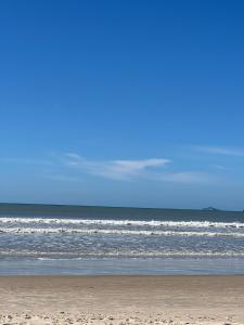 Casa em Frente à Praia de Unamar