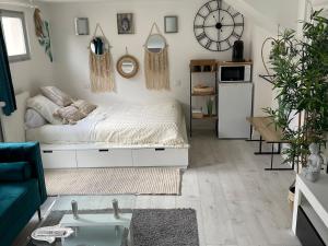 Large Studio with Terrace